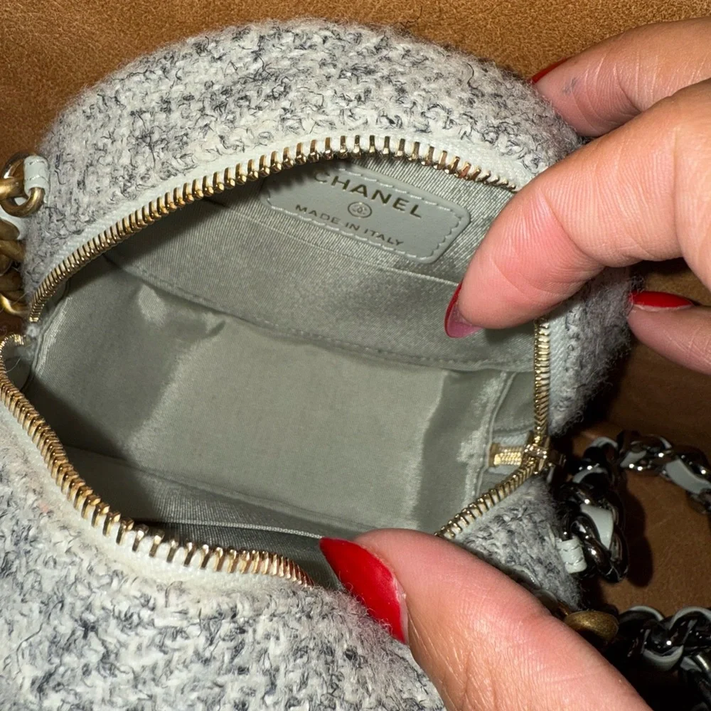 Chanel 19 Gray Tweed & Wool Round Shoulder Bag NWOT Full Inclusion